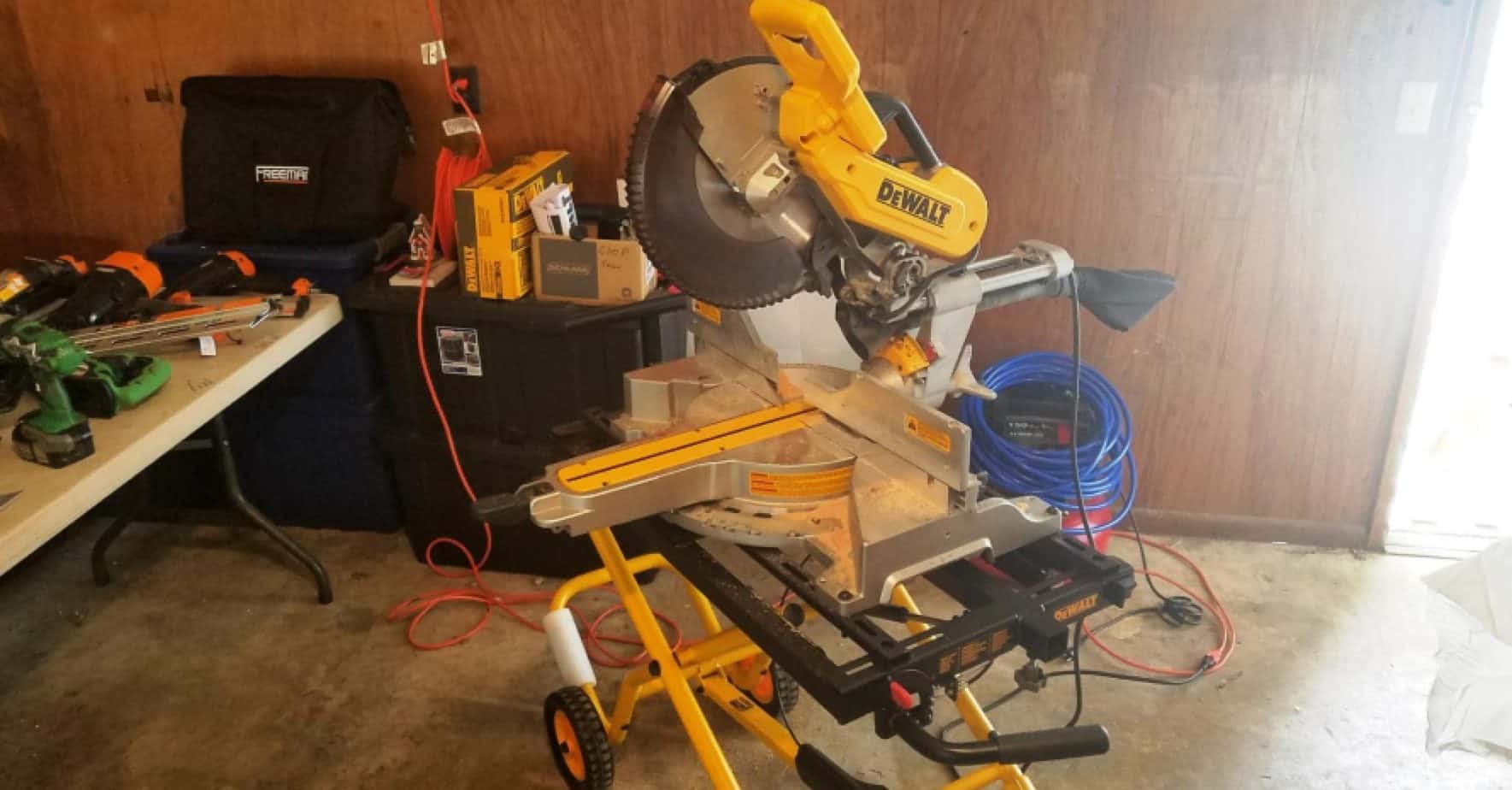 7 Best Dewalt Miter Saws in 2024 [Detailed Reviews]