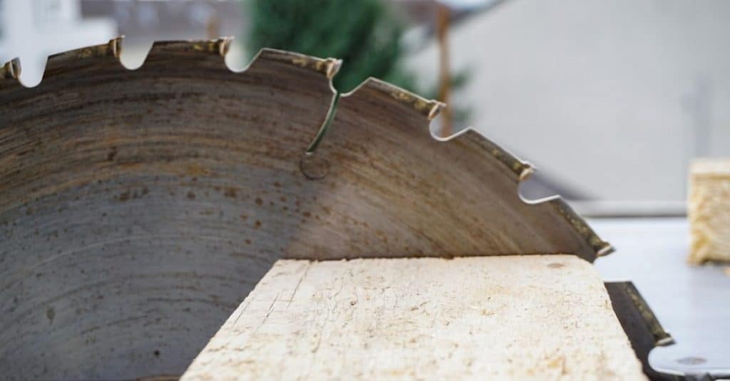 how to install a circular saw blade