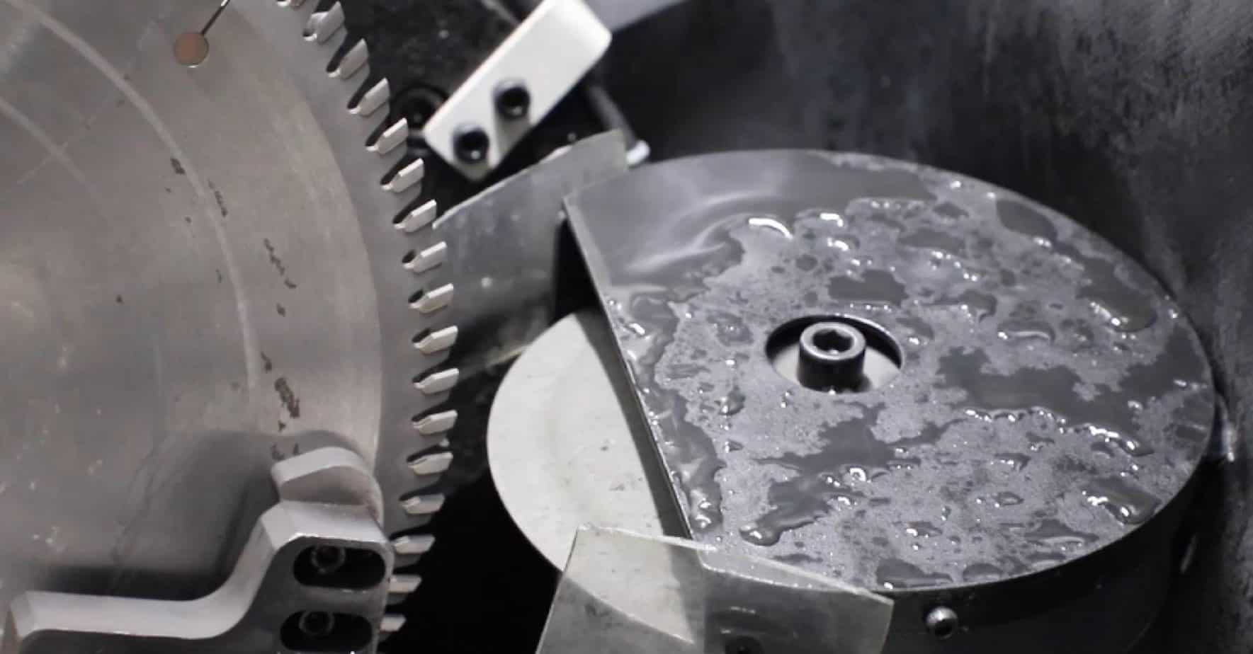 How to Sharpen a Circular Saw Blade All You Need to Know