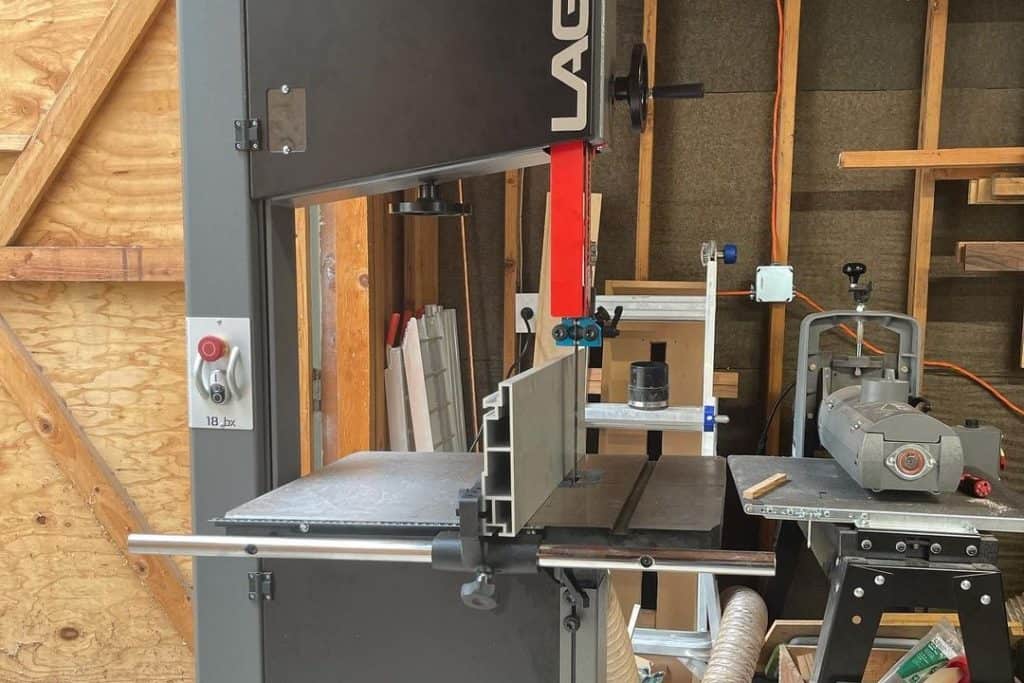 Scroll Saw vs Band Saw The Ultimate Comparison