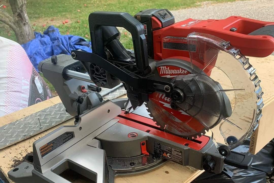 What is Single Bevel Miter Saw?