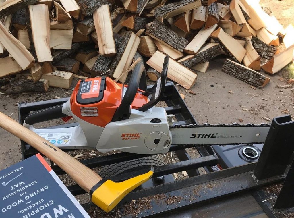 Gas vs Electric Chainsaw Which One Is Better? Tools n Goods